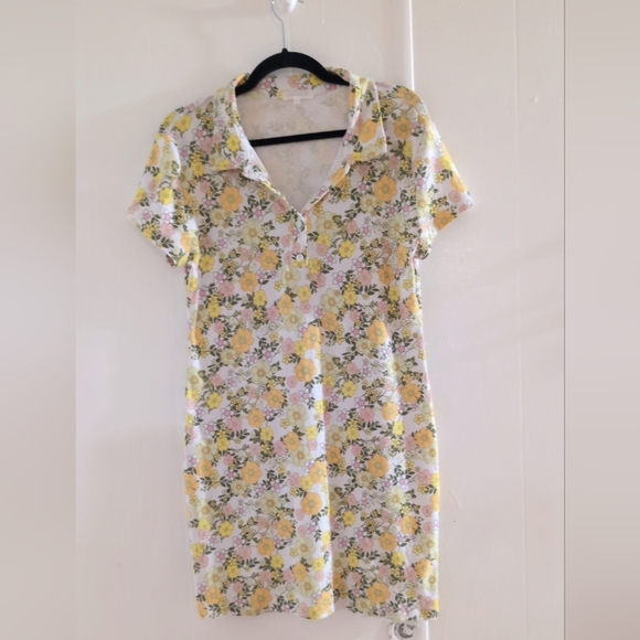 Riley & James Floral Dress with Short Sleeves - Picture 1 of 7